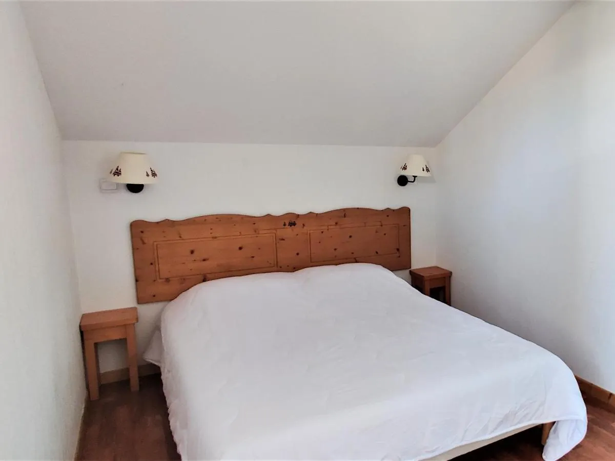 Chalet Mitoyen 3 Pieces 6 Pers. Avec Terrasse Et Piscine - Le Hameau Du Puy, Superdevoluy - Fr-1-504-493