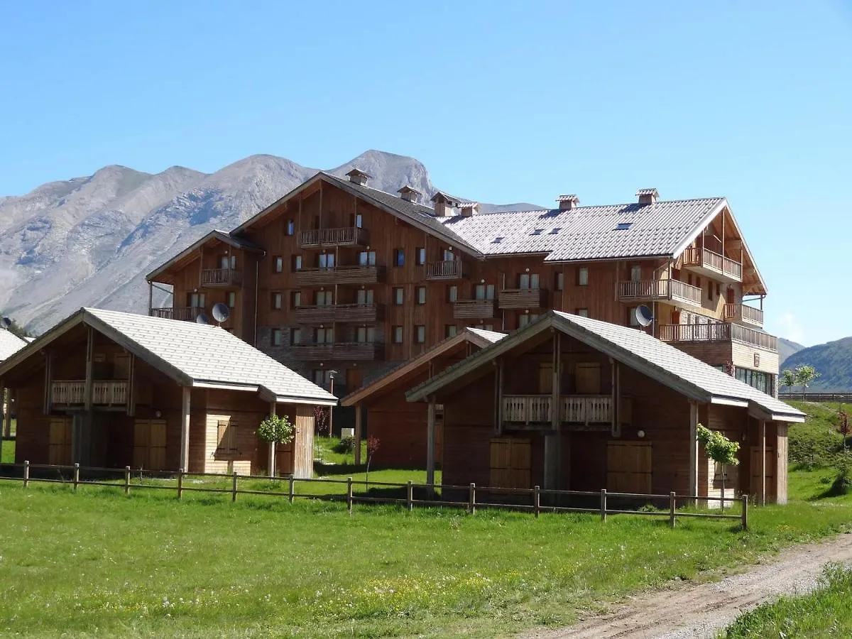 Chalet Mitoyen 3 Pieces 6 Pers. Avec Terrasse Et Piscine - Le Hameau Du Puy, Superdevoluy - Fr-1-504-493 France